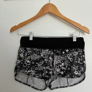 lululemon athletica limited edition SeaWheeze 2017 Speed Up race shorts